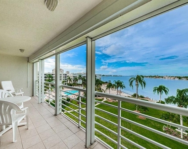 6001 Bahia Del Mar Circle - Photo Thumbnail 2