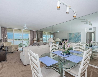 6001 Bahia Del Mar Circle - Photo Thumbnail 5