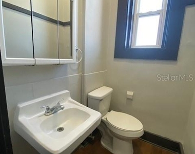 113 S Collins Street - Photo Thumbnail 8