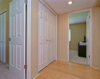 5850 24th Avenue S - Photo Thumbnail 5