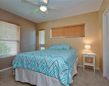 5850 24th Avenue S - Photo Thumbnail 4