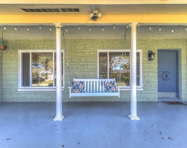 5850 24th Avenue S - Photo Thumbnail 1