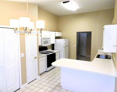 1802 Durkee Place - Photo Thumbnail 4
