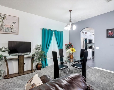 4608 Cumbrian Lakes Drive - Photo Thumbnail 5