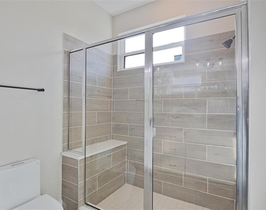 1800 Houston Street - Photo Thumbnail 24