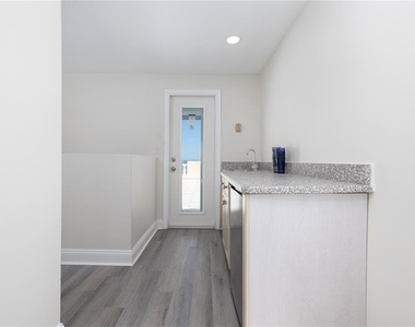 3074 Ocean Shore Boulevard - Photo Thumbnail 37