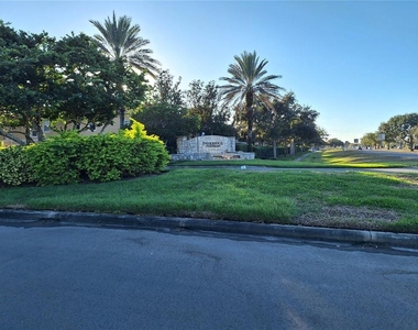 3709 Parkridge Circle - Photo Thumbnail 34