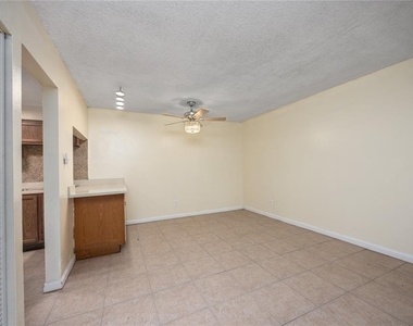 6519 W Newberry - Photo Thumbnail 4