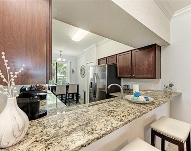 16706 Vardon Terrace - Photo Thumbnail 10