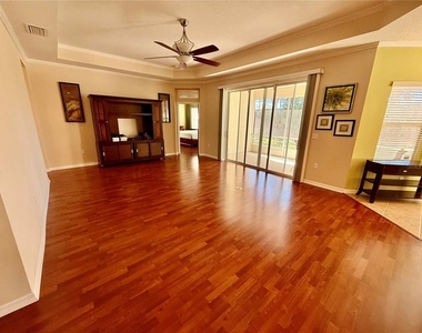 6222 45th Lane East - Photo Thumbnail 5