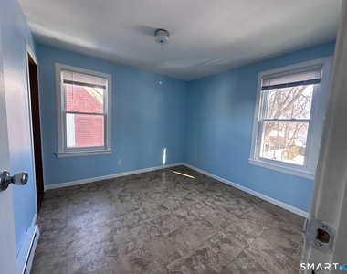24 Rocky Hill Avenue - Photo Thumbnail 1