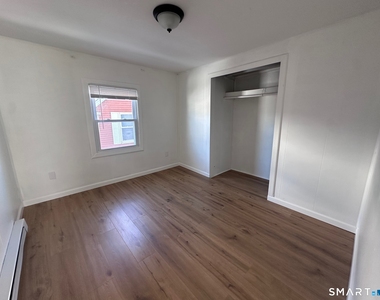 24 Rocky Hill Avenue - Photo Thumbnail 4