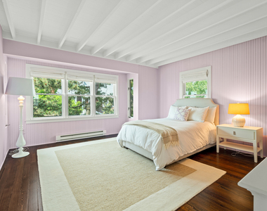 118 Middle Beach Road - Photo Thumbnail 18