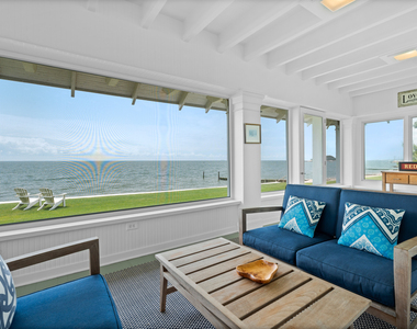 118 Middle Beach Road - Photo Thumbnail 4