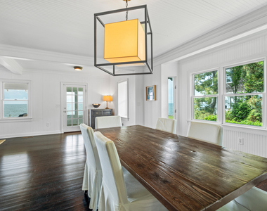 118 Middle Beach Road - Photo Thumbnail 6