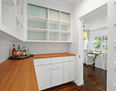 118 Middle Beach Road - Photo Thumbnail 14