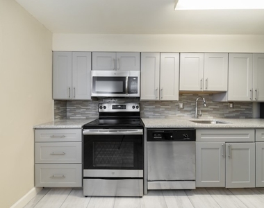 401 Shady Ave - Photo Thumbnail 7