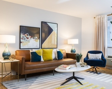401 Shady Ave - Photo Thumbnail 4
