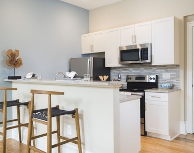4101 Bigelow Blvd - Photo Thumbnail 6