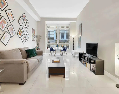 111 Fulton Street - Photo Thumbnail 2