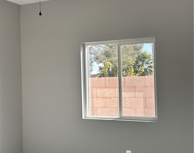 2560 Bonano Court - Photo Thumbnail 7