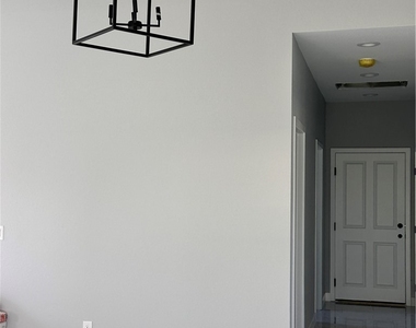 2560 Bonano Court - Photo Thumbnail 4