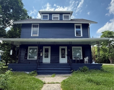 247 Princeton Avenue - Photo Thumbnail 16