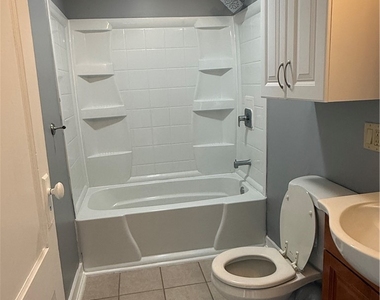 247 Princeton Avenue - Photo Thumbnail 9