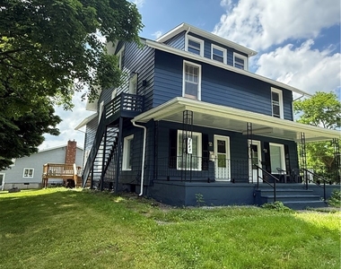247 Princeton Avenue - Photo Thumbnail 17