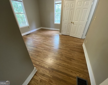164 Glenn Carrie Road - Photo Thumbnail 44