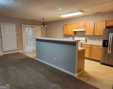 6129 Brookechase Lane - Photo Thumbnail 10