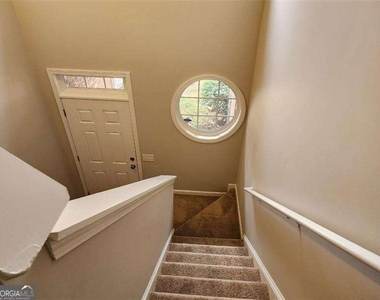 6129 Brookechase Lane - Photo Thumbnail 16