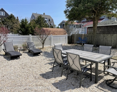 17 1st Avenue - Photo Thumbnail 42