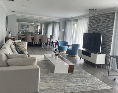 506 Roseld Avenue - Photo Thumbnail 1