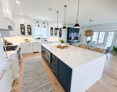520 Normandy Drive - Photo Thumbnail 20