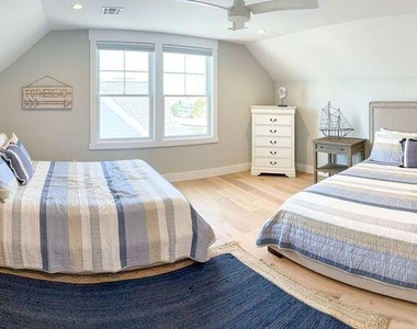 520 Normandy Drive - Photo Thumbnail 57