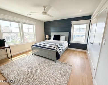 520 Normandy Drive - Photo Thumbnail 38