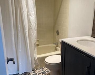 452 Marathon Court - Photo Thumbnail 18