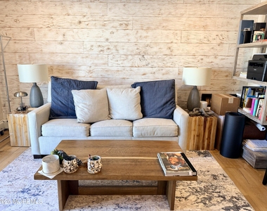 809 Ocean Avenue - Photo Thumbnail 16