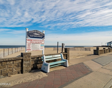 809 Ocean Avenue - Photo Thumbnail 3