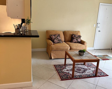 2171 Ne 66th Street - Photo Thumbnail 14