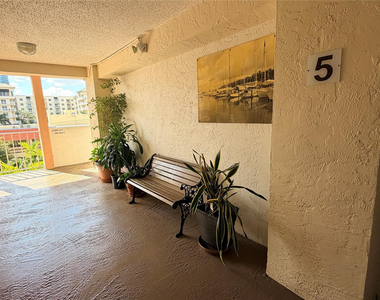 1731 Se 15th Street - Photo Thumbnail 11