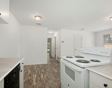6000 Calloway Court - Photo Thumbnail 12