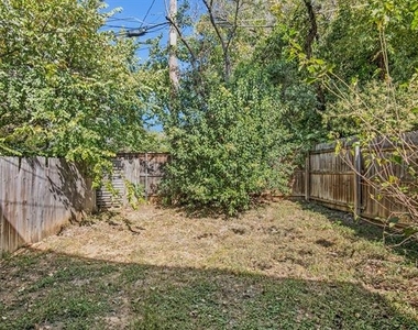 6000 Calloway Court - Photo Thumbnail 23