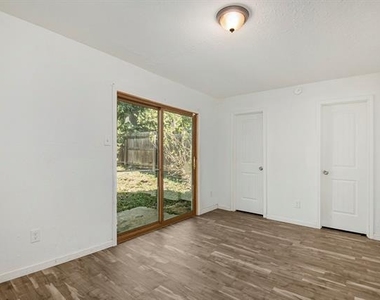 6000 Calloway Court - Photo Thumbnail 19