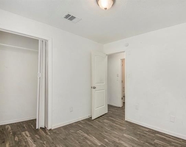 6000 Calloway Court - Photo Thumbnail 18