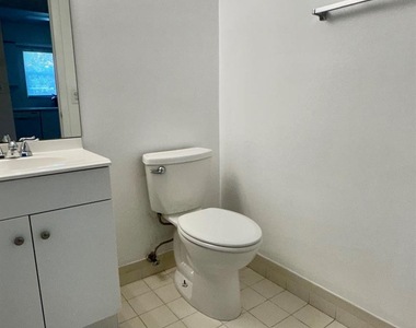 3299 Nw 44th Street - Photo Thumbnail 20