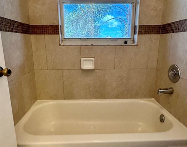 3299 Nw 44th Street - Photo Thumbnail 10