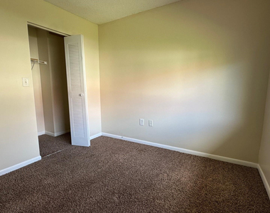 3299 Nw 44th Street - Photo Thumbnail 18