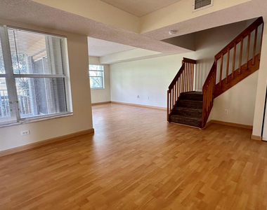 3299 Nw 44th Street - Photo Thumbnail 4